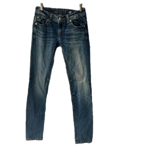 EUC Women’s Miss Me JD1074S Skinny jeans size‎ 27 M’s on back pocket - Picture 1 of 7